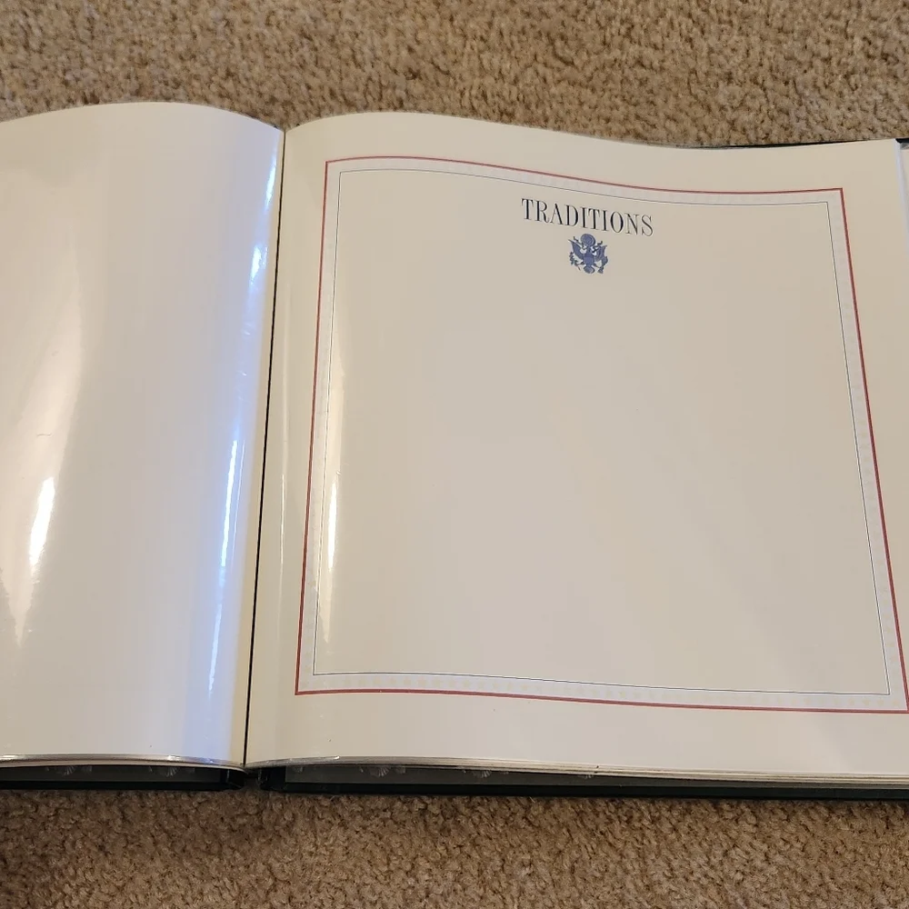 United States U.S. Army Leather Scrapbook Military K & Company 13.5